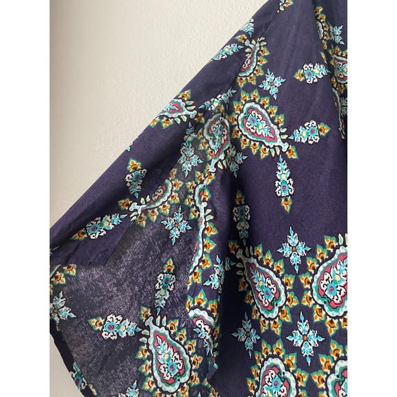 Vibrant Purple and Blue Accessory for Versatile Style - Picture 4 of 8